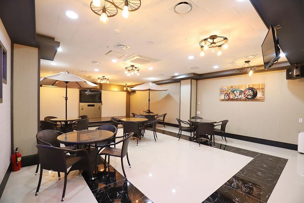 The Four Hills Jeju Exterior foto